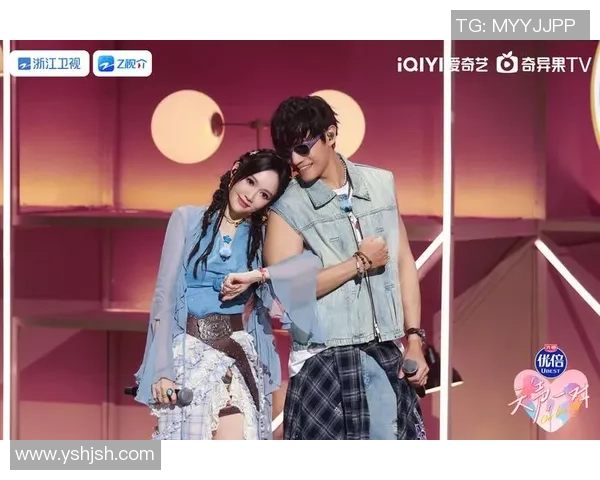 足球明星金童玉女携手共谱绿茵传奇爱情故事的浪漫篇章